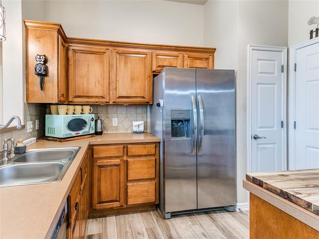 2420 Arbor Drive, Norman, OK 73071