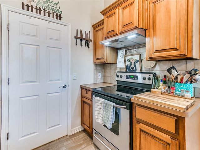 2420 Arbor Drive, Norman, OK 73071