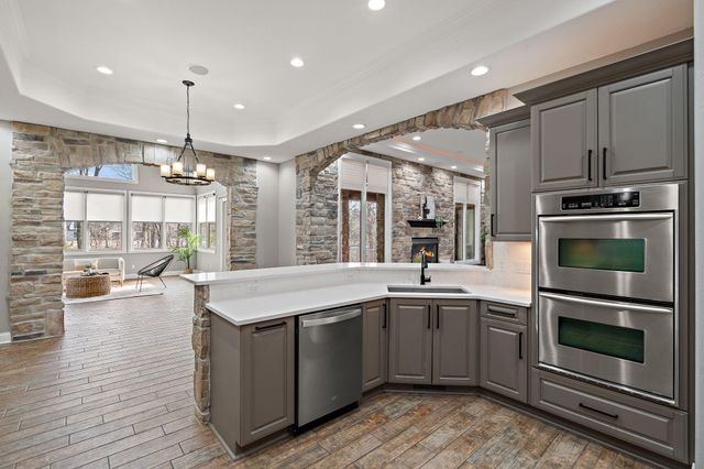 1089 George Ade Court, Crown Point, IN 46307