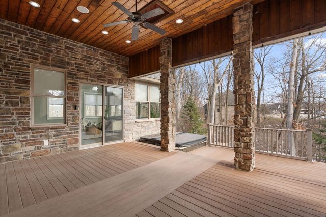 1089 George Ade Court, Crown Point, IN 46307