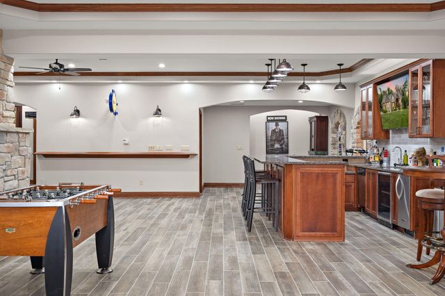 1089 George Ade Court, Crown Point, IN 46307