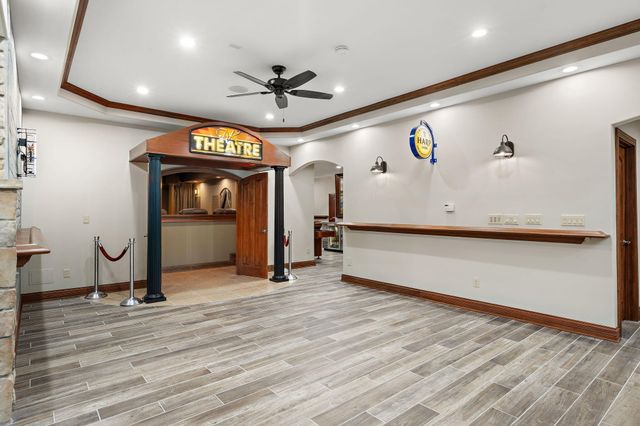 1089 George Ade Court, Crown Point, IN 46307