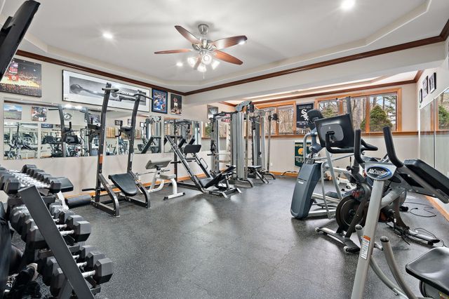 1089 George Ade Court, Crown Point, IN 46307