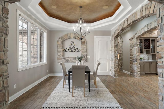 1089 George Ade Court, Crown Point, IN 46307