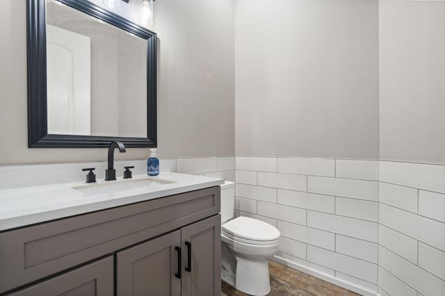 1089 George Ade Court, Crown Point, IN 46307