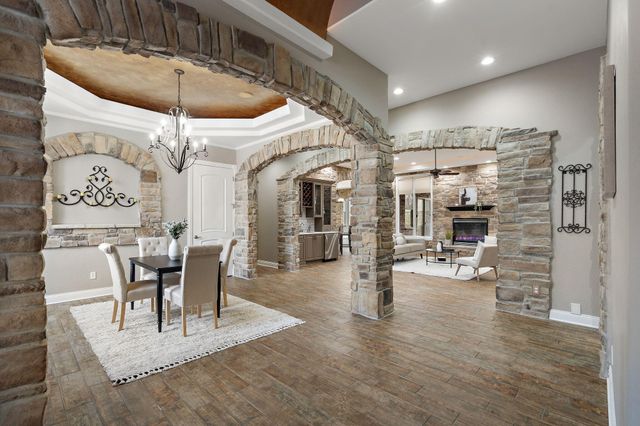 1089 George Ade Court, Crown Point, IN 46307