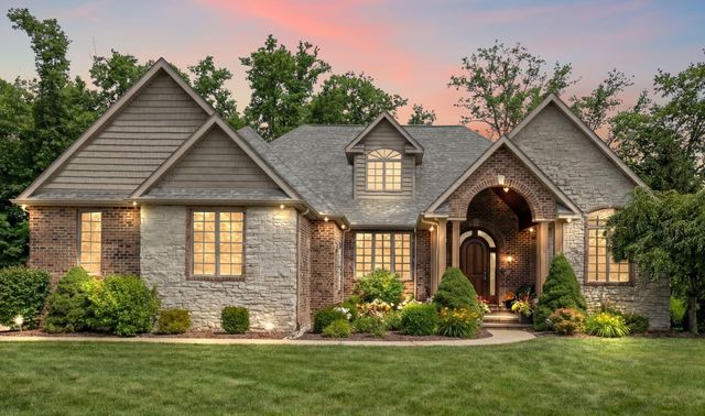 1089 George Ade Court, Crown Point, IN 46307