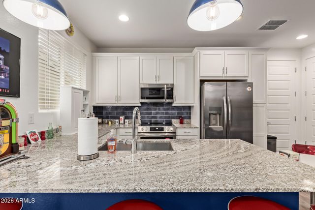 3221 E Ranchhand Drive, San Tan Valley, AZ 85140