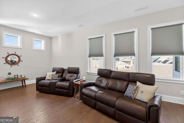 105 Batten Board Way, Woodstock, GA 30189