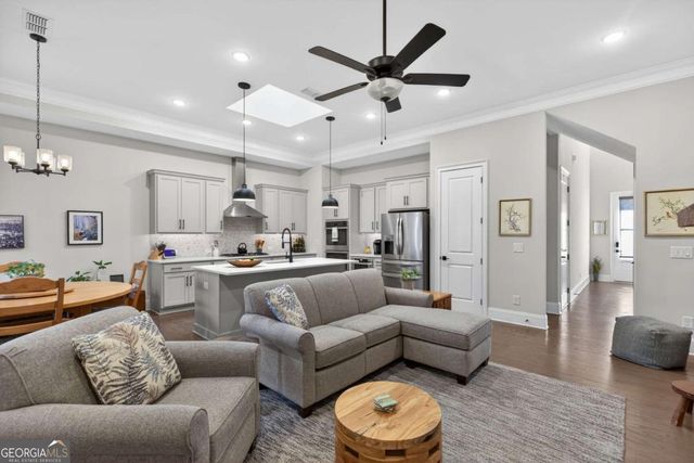 105 Batten Board Way, Woodstock, GA 30189