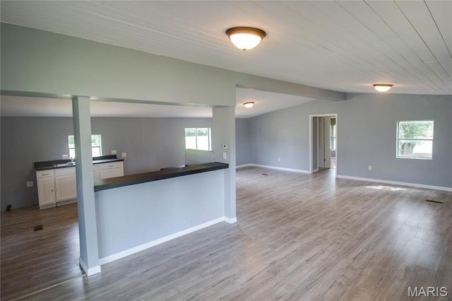 30396 Domino Lane, Godfrey, IL 62035