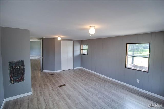 30396 Domino Lane, Godfrey, IL 62035