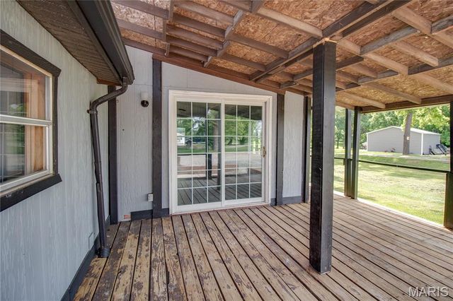 30396 Domino Lane, Godfrey, IL 62035