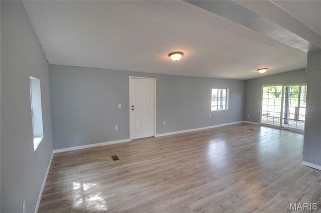 30396 Domino Lane, Godfrey, IL 62035