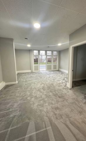 14 West St 1, East Bridgewater, MA 02333