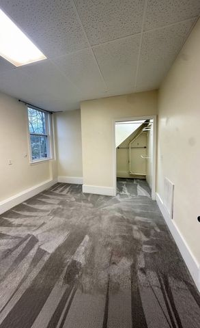14 West St 1, East Bridgewater, MA 02333