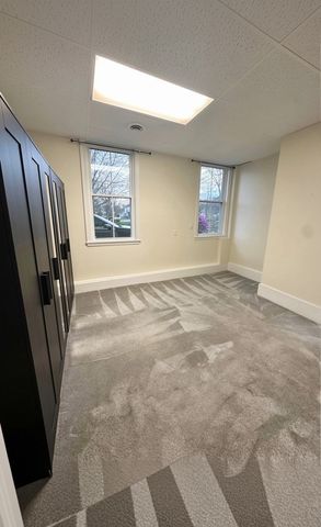 14 West St 1, East Bridgewater, MA 02333