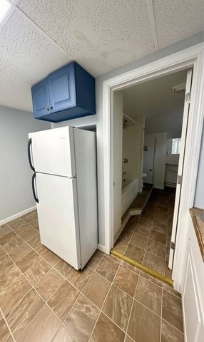 14 West St 1, East Bridgewater, MA 02333