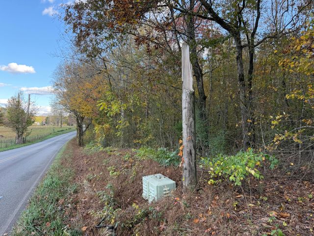 000 Co Rd 616, Athens, TN 37303