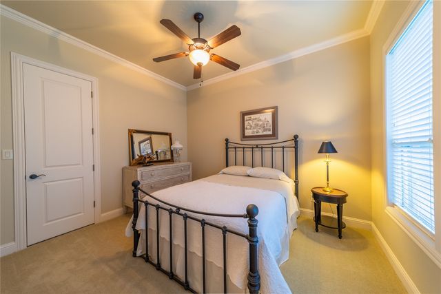 5410 Valley Oak Court, Mckinney, TX 75071