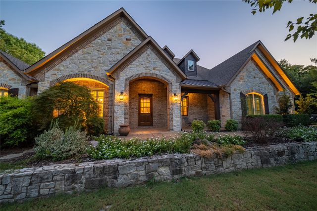 5410 Valley Oak Court, Mckinney, TX 75071
