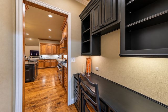 5410 Valley Oak Court, Mckinney, TX 75071