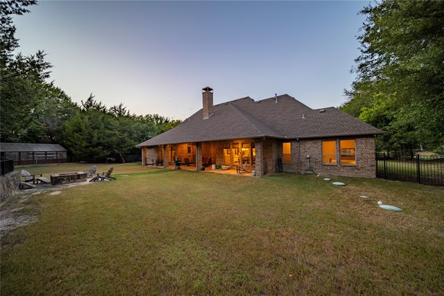 5410 Valley Oak Court, Mckinney, TX 75071