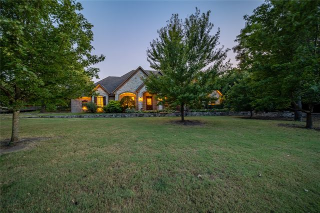 5410 Valley Oak Court, Mckinney, TX 75071