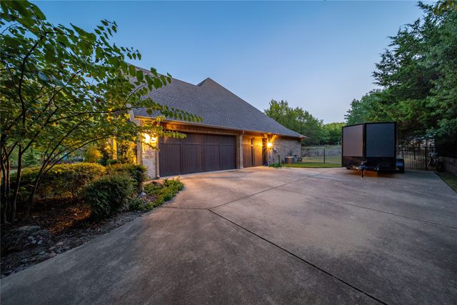 5410 Valley Oak Court, Mckinney, TX 75071