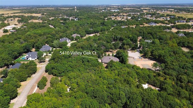 5410 Valley Oak Court, Mckinney, TX 75071