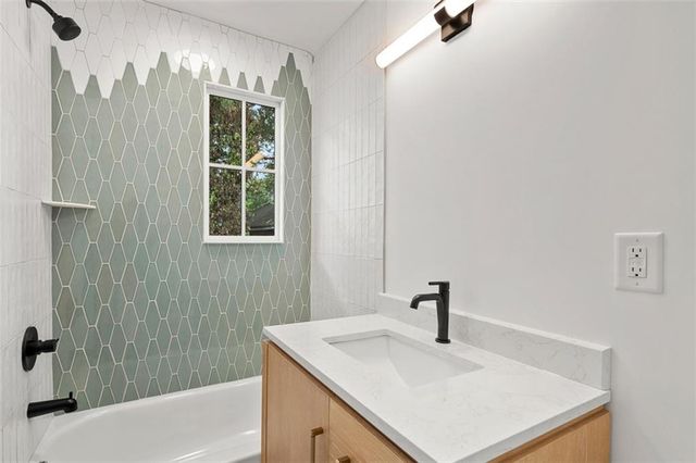 1112 Kirkwood Avenue SE, Atlanta, GA 30316