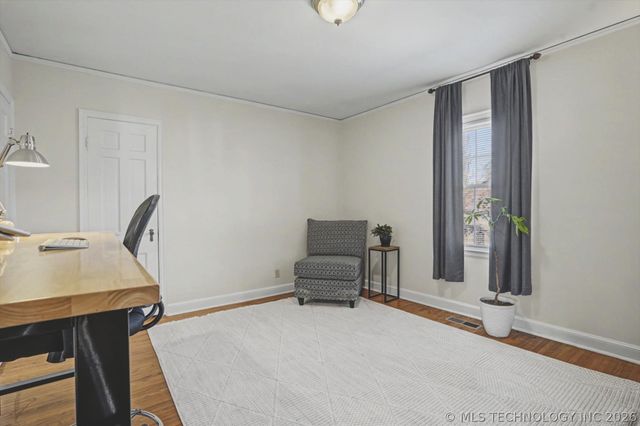 2471 E 22nd Place, Tulsa, OK 74114