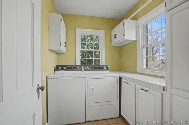 2471 E 22nd Place, Tulsa, OK 74114