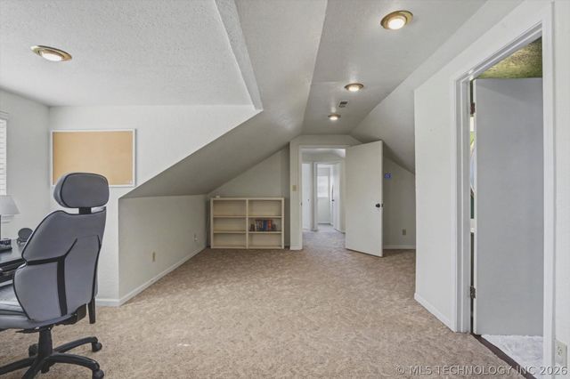 2471 E 22nd Place, Tulsa, OK 74114