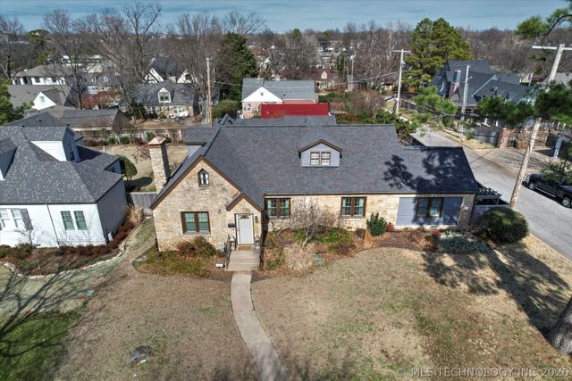 2471 E 22nd Place, Tulsa, OK 74114