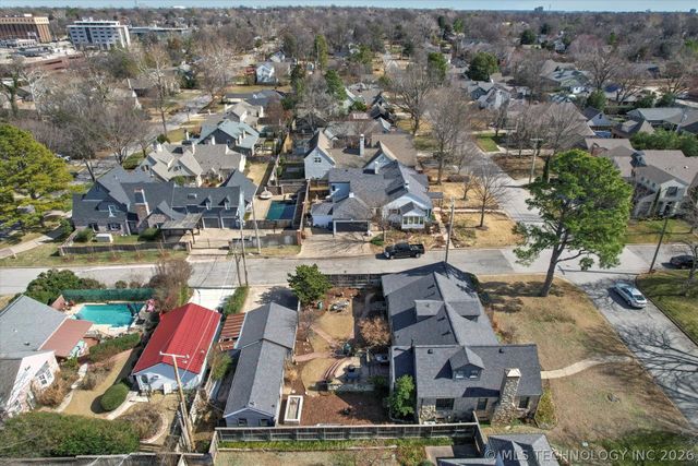 2471 E 22nd Place, Tulsa, OK 74114