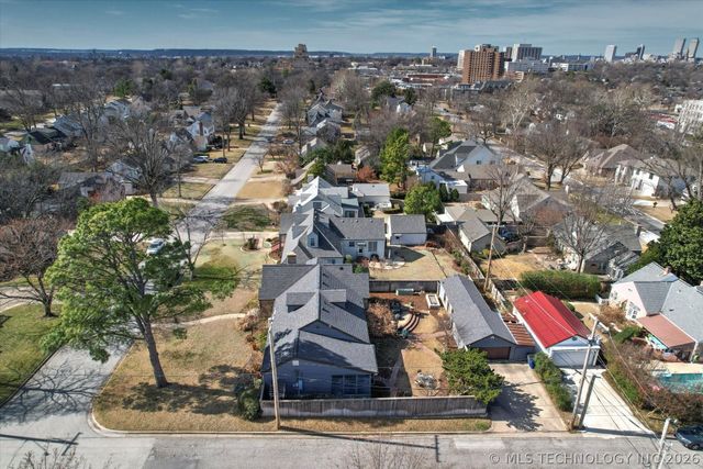 2471 E 22nd Place, Tulsa, OK 74114