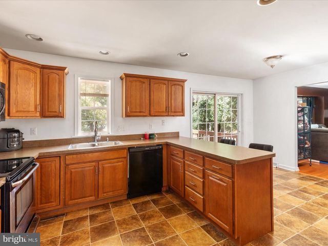1005 KILMER CT, Martinsburg, WV 25401