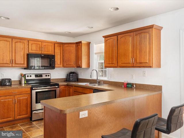 1005 KILMER CT, Martinsburg, WV 25401