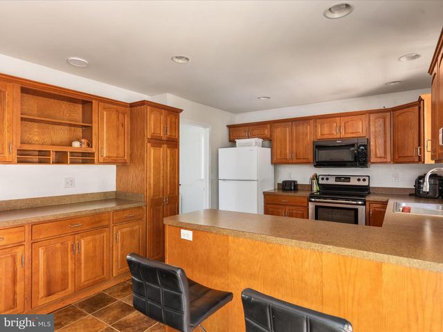 1005 KILMER CT, Martinsburg, WV 25401