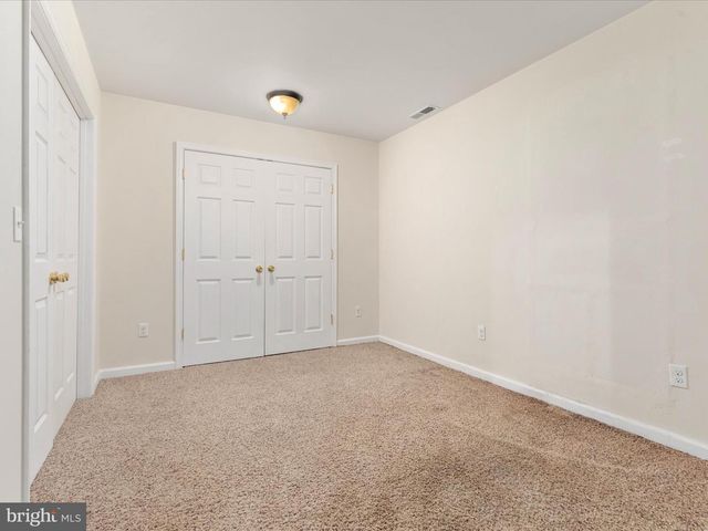 1005 KILMER CT, Martinsburg, WV 25401