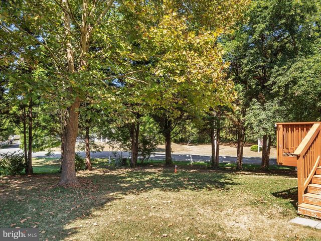 1005 KILMER CT, Martinsburg, WV 25401