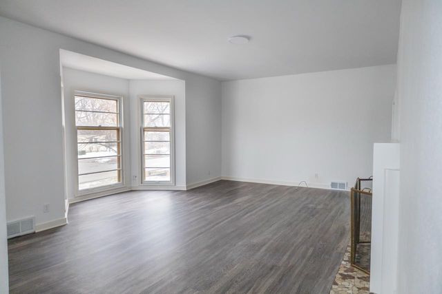 603 W 18th Street, Cedar Falls, IA 50613