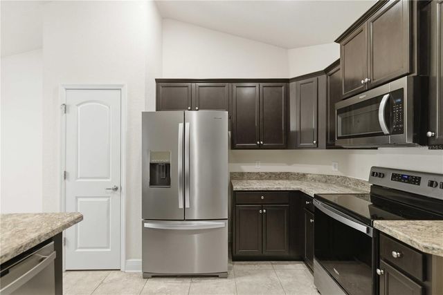 35 SPECEBERRY CIRCLE, Homosassa, FL 34446