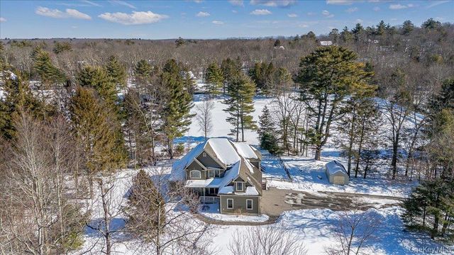 50 Meghan Court, Pine Bush, NY 12566