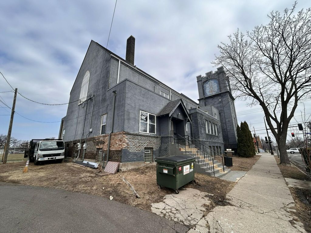 1001 Penn Avenue N, Minneapolis, MN 55411 — photo 2