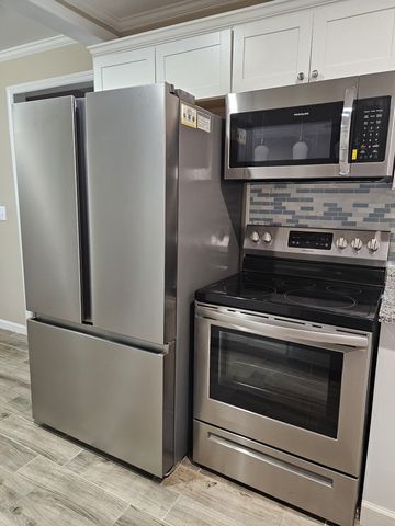 107 Gentry St, Tullahoma, TN 37388