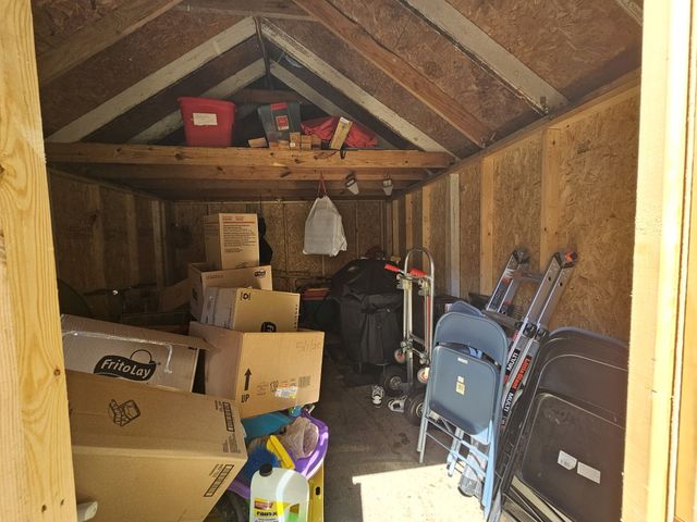 107 Gentry St, Tullahoma, TN 37388