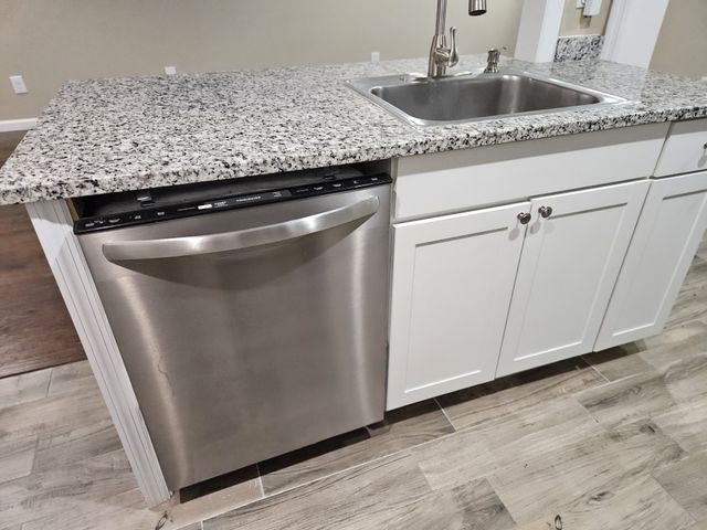 107 Gentry St, Tullahoma, TN 37388