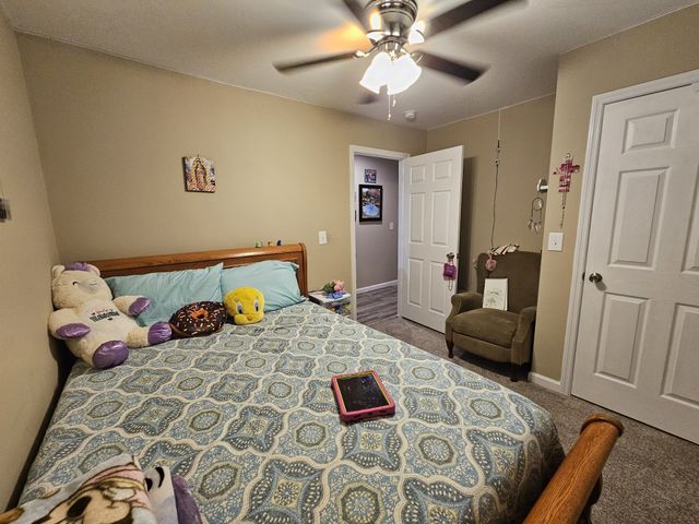 107 Gentry St, Tullahoma, TN 37388